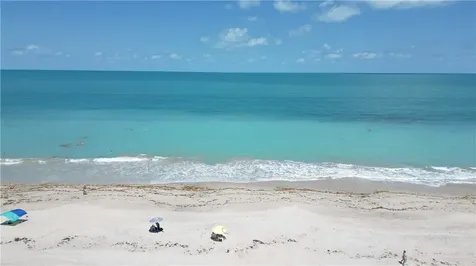 4802 N. Highway A1a North Hutchinson Island FL 34949