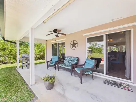 9175 106th Avenue Vero Beach FL 32967