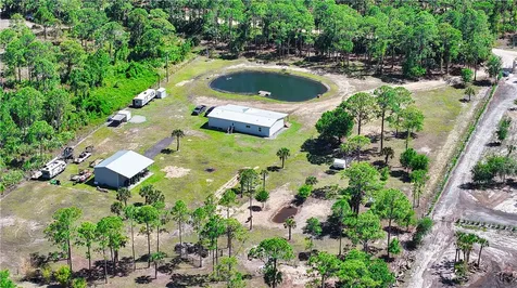 13910 87th Street Fellsmere FL 32948