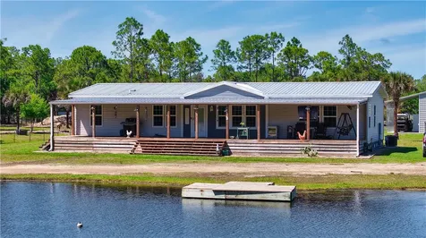 13910 87th Street Fellsmere FL 32948