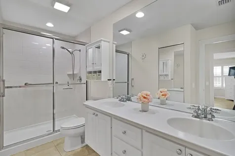 4949 Corsica Square Vero Beach FL 32967