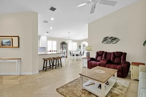 4949 Corsica Square Vero Beach FL 32967