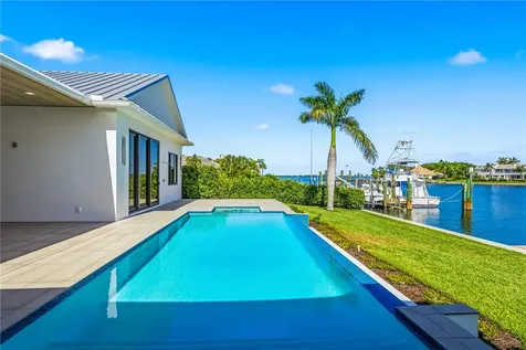 1806 Mooringline Drive Vero Beach FL 32963