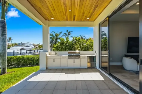 1806 Mooringline Drive Vero Beach FL 32963