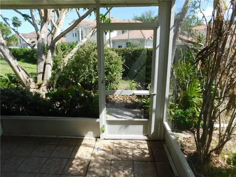 557 7th Place Vero Beach FL 32962