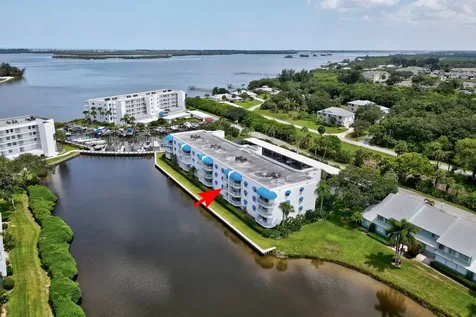 6122 S River Run Drive Sebastian FL 32958
