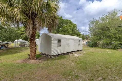 161 S Myrtle Street Fellsmere FL 32948