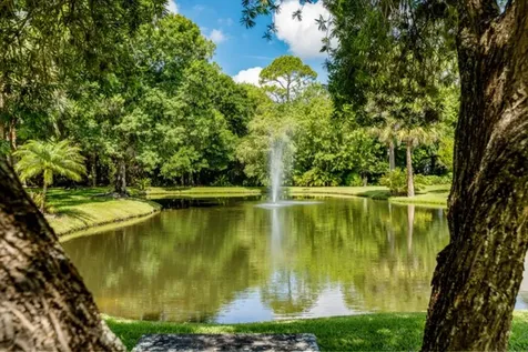 2150 Pine Creek Boulevard Vero Beach FL 32966