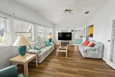1201 Chipewa Drive Barefoot Bay FL 32976
