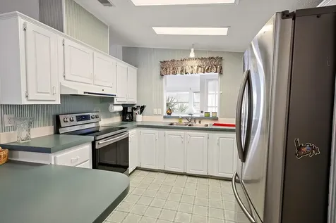 1201 Chipewa Drive Barefoot Bay FL 32976