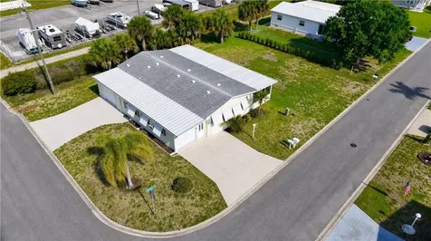 1201 Chipewa Drive Barefoot Bay FL 32976