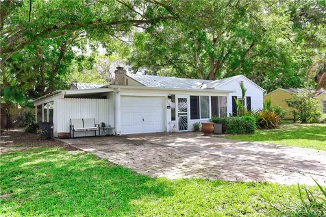 2546 Vero Beach Avenue Vero Beach FL 32960