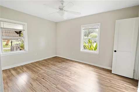 2546 Vero Beach Avenue Vero Beach FL 32960