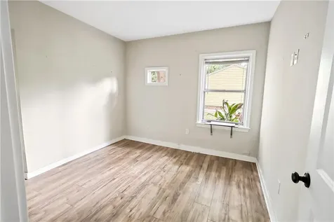 2546 Vero Beach Avenue Vero Beach FL 32960
