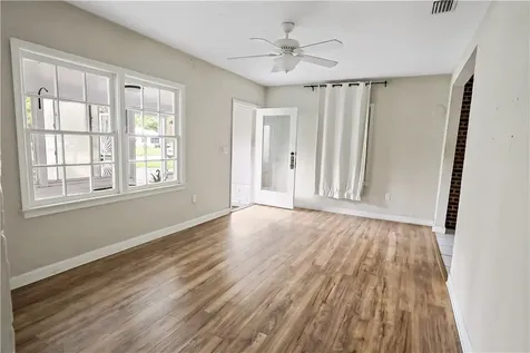 2546 Vero Beach Avenue Vero Beach FL 32960