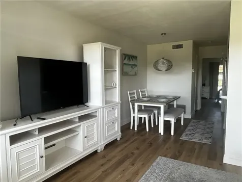 101 Spring Lake Drive Vero Beach FL 32962