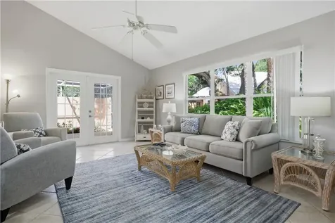 1334 Coral Park Lane Vero Beach FL 32963