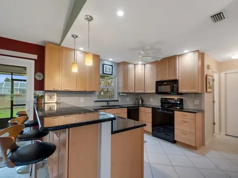 425 Bywood Avenue Sebastian FL 32958