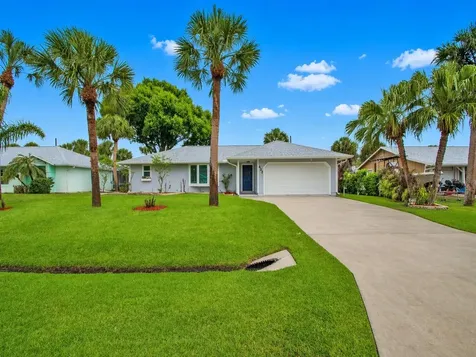 425 Bywood Avenue Sebastian FL 32958