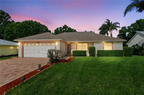 1235 37th Avenue Vero Beach FL 32960