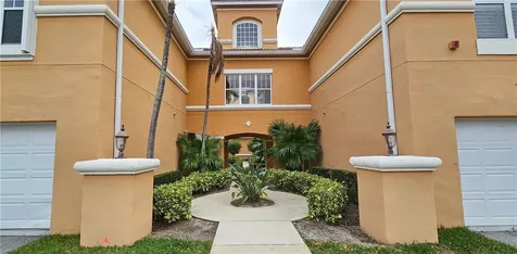 5035 Fairways Circle Vero Beach FL 32967