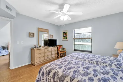 18 Plantation Drive Vero Beach FL 32966