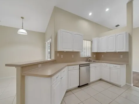 962 Montrose Avenue Sebastian FL 32958