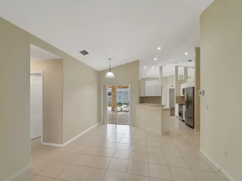 962 Montrose Avenue Sebastian FL 32958