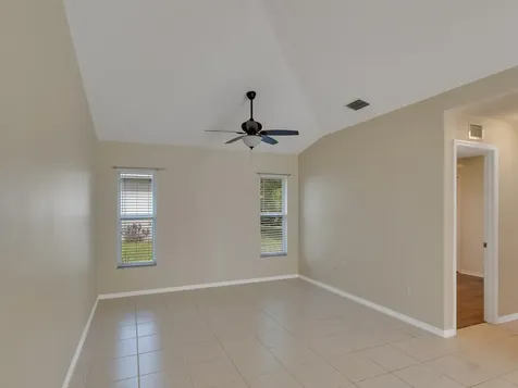962 Montrose Avenue Sebastian FL 32958