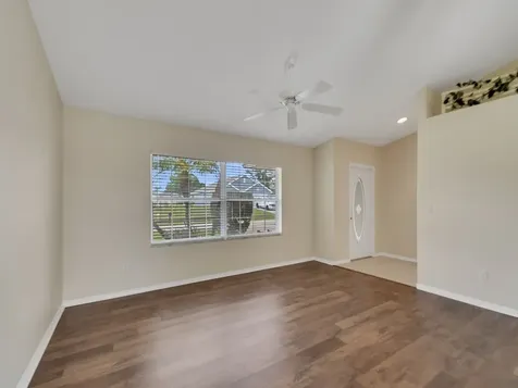 962 Montrose Avenue Sebastian FL 32958