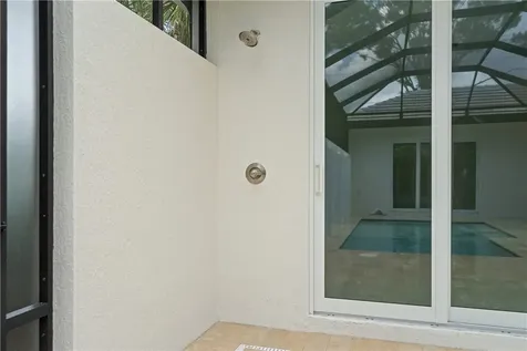 4133 Lucaya Pointe Way Vero Beach FL 32967