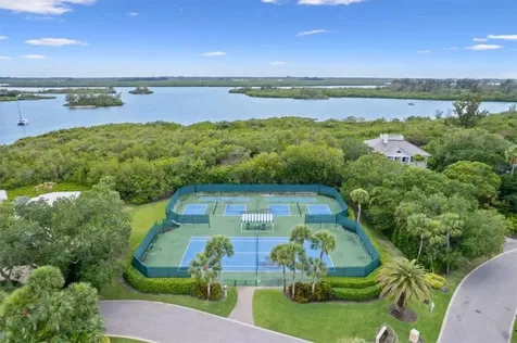 331 Shores Drive Vero Beach FL 32963