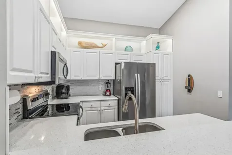 255 Grand Royale Circle Vero Beach FL 32962