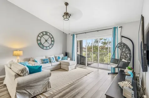 255 Grand Royale Circle Vero Beach FL 32962