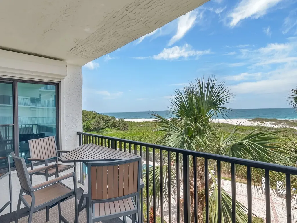 1700 Ocean Drive Vero Beach FL 32963