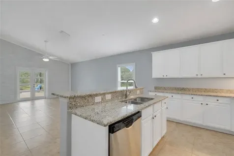 655 Valencia Circle SW Vero Beach FL 32968