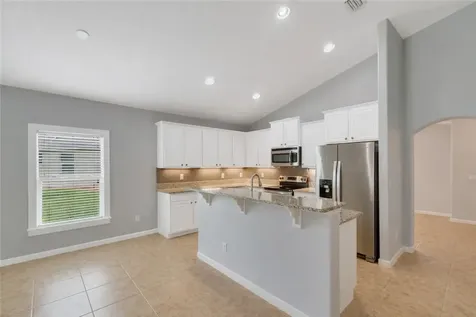 655 Valencia Circle SW Vero Beach FL 32968