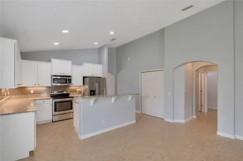 655 Valencia Circle SW Vero Beach FL 32968