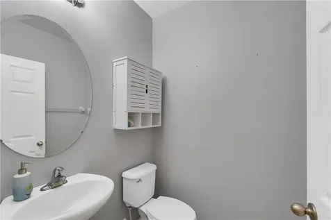 655 Valencia Circle SW Vero Beach FL 32968