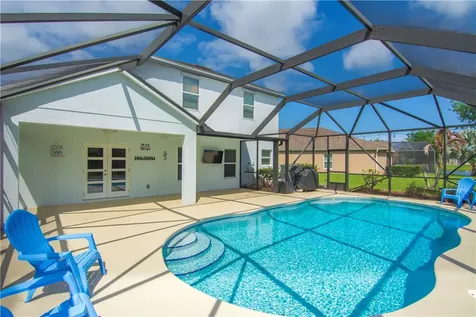 655 Valencia Circle SW Vero Beach FL 32968