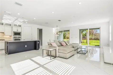 1161 Haven Circle Vero Beach FL 32960