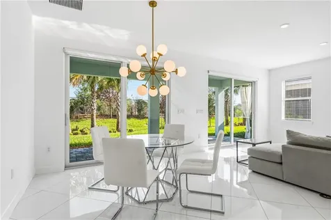 1161 Haven Circle Vero Beach FL 32960