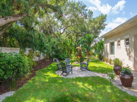 9064 Englewood Court Vero Beach FL 32963