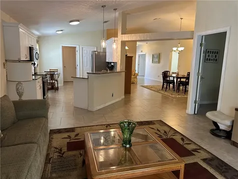 1071 W 13th Square Vero Beach FL 32960