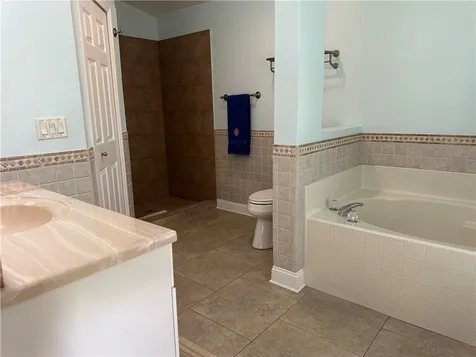 1071 W 13th Square Vero Beach FL 32960