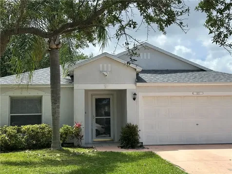 1071 W 13th Square Vero Beach FL 32960