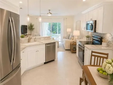 1071 W 13th Square Vero Beach FL 32960