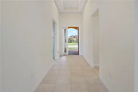 10080 Verona Manor Vero Beach FL 32966