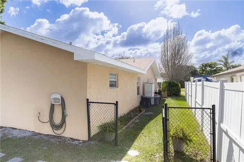 316 19th Avenue Vero Beach FL 32962
