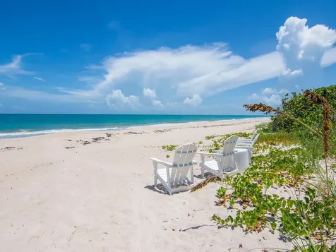 1476 Smugglers Cove Vero Beach FL 32963